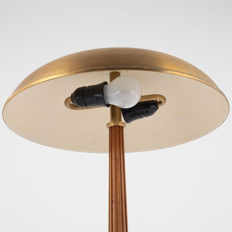 A Swedish Modern table lamp, Nordiska Kompaniet, mid-20th century.