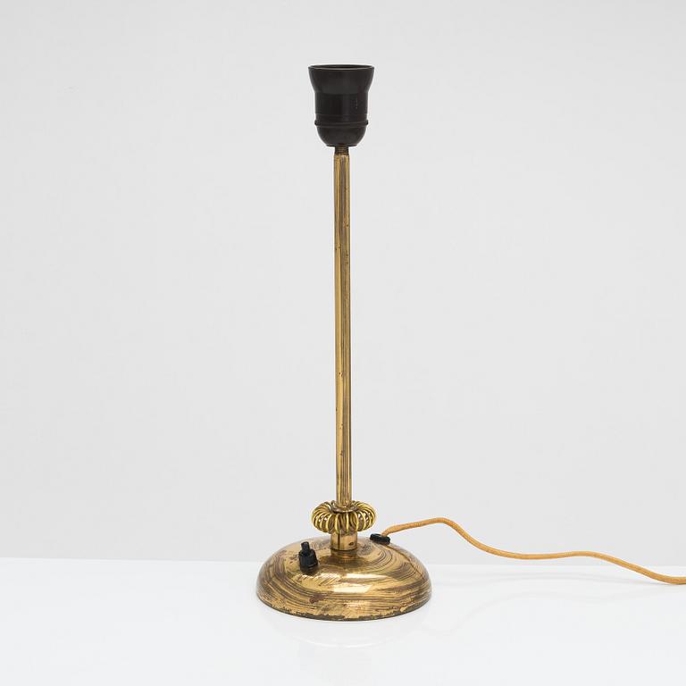 Bordslampa, tillverkare Sähkö Oy, 1900-talets mitt.