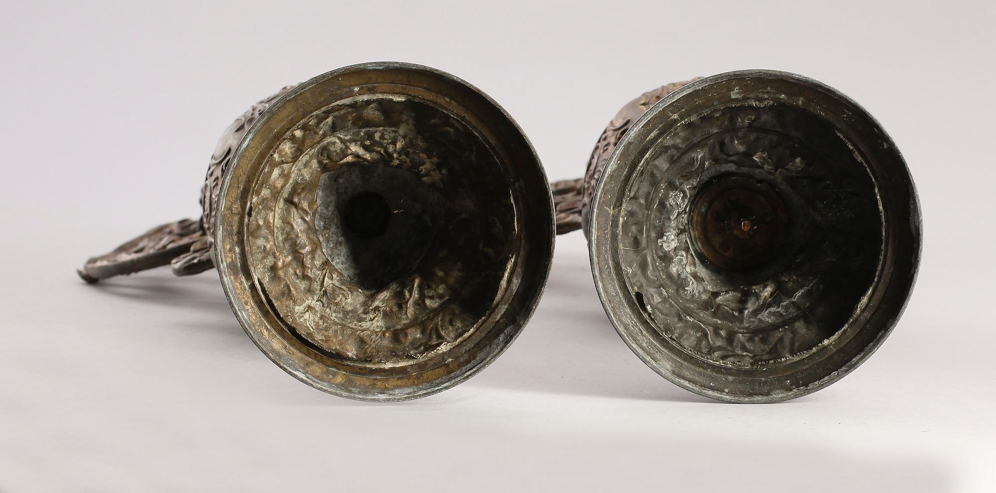 KANNOR, 1 par, renässansstil, omkring år 1900.