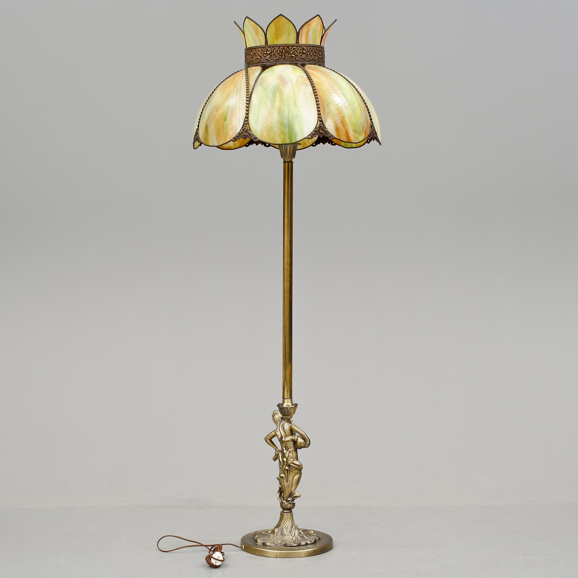 GOLVLAMPA, märkt W Decor 1308, 1900-talets andra hälft.