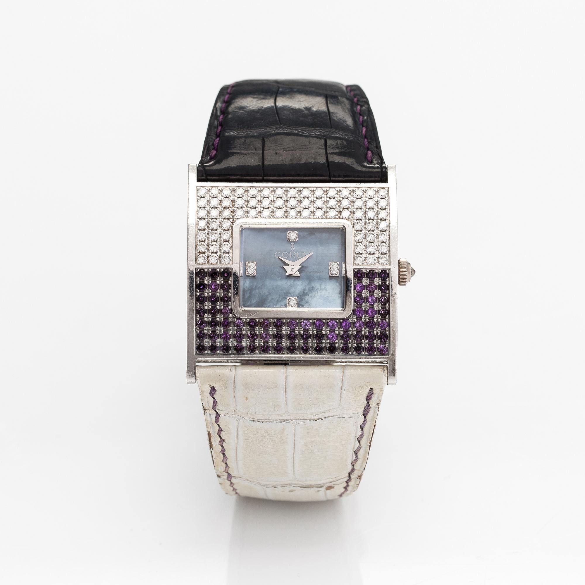 Corum, Facettes, wristwatch, 34 x 29 mm.