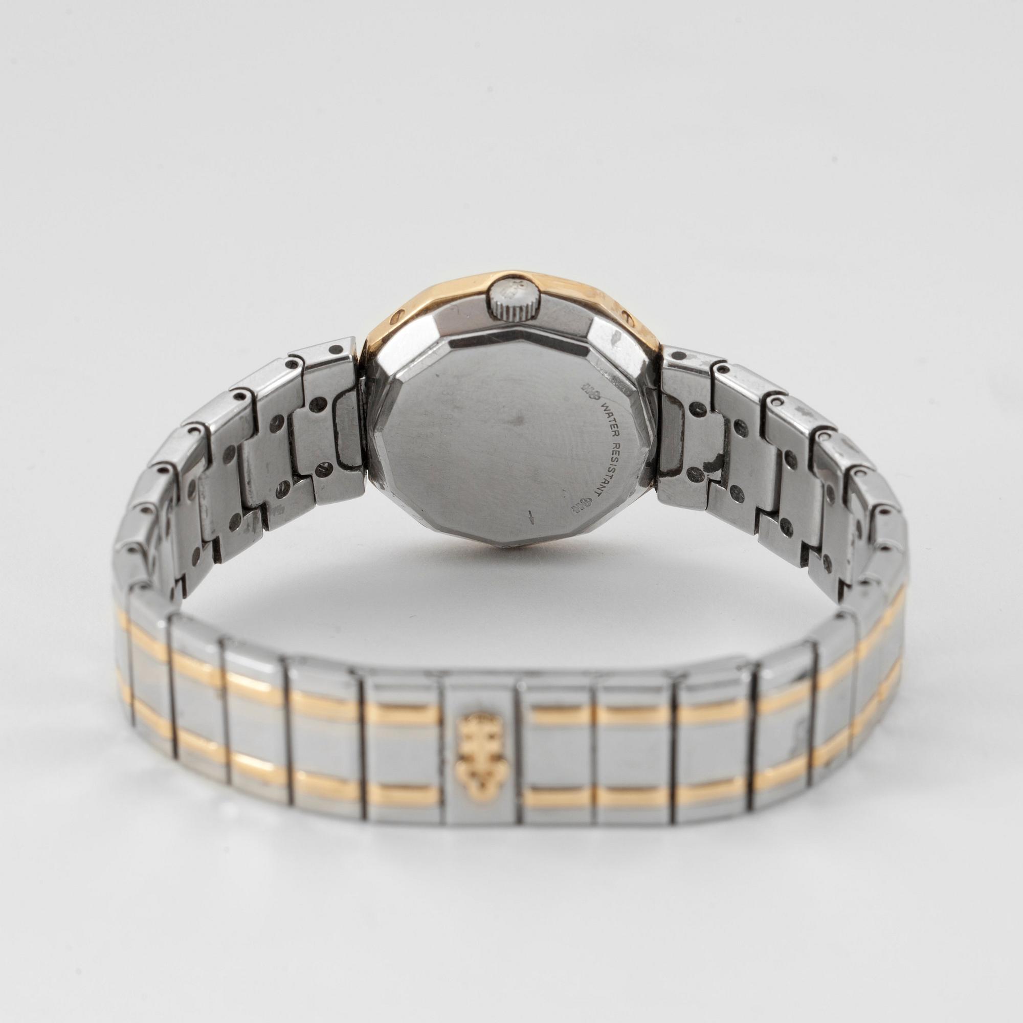 Corum - Admirals Cup. Stål/Guld. Quartz. 26mm.  Ref. 3961021 V052.