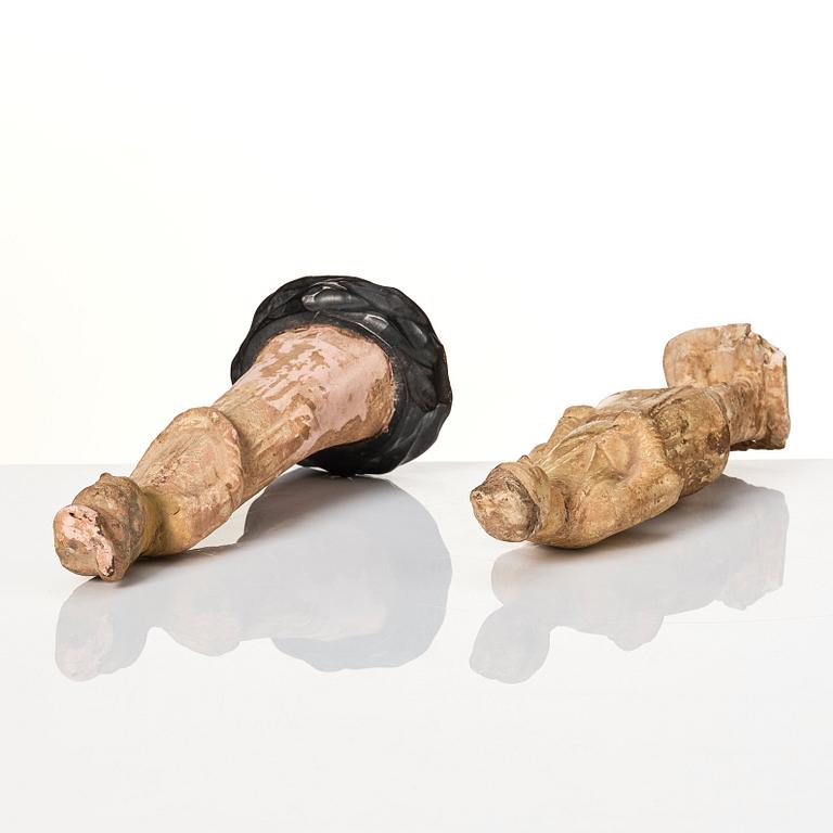 Gravfiguriner, två stycken, lergods, Tang/Suidynastin.