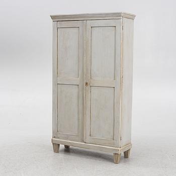 A cabinet, 19th Century.