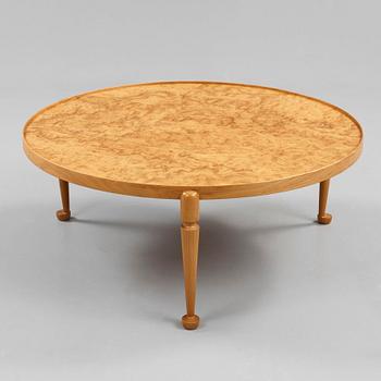 Josef Frank, a burrwood and walnut sofa table, Svenskt Tenn, model 2139, post 1985.