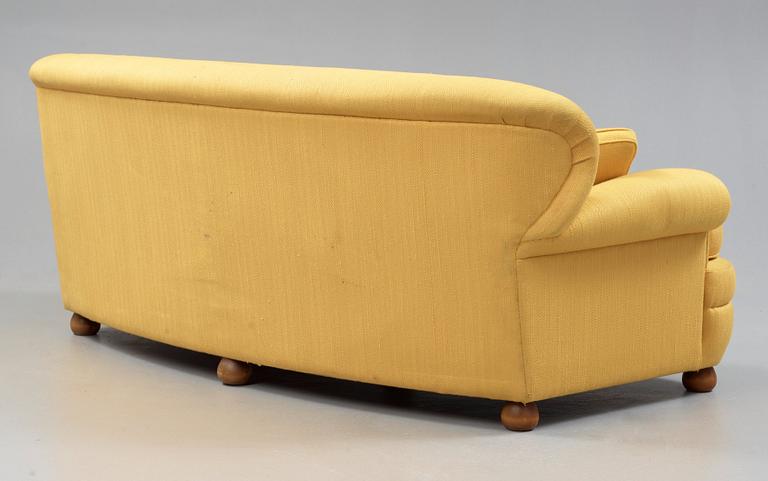 JOSEF FRANK, soffa, Firma Svenskt Tenn, modell 968.