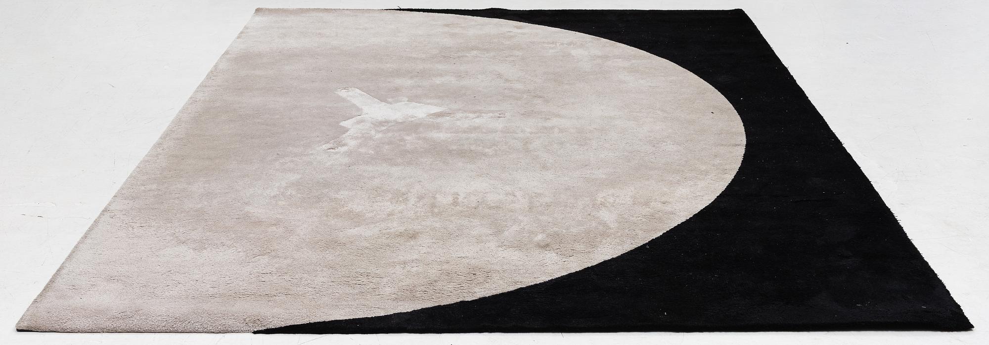 Rodolfo Dordoni, Matta, "Dibbets Circle", Minotti, Italien. ca 350 x 250 cm.