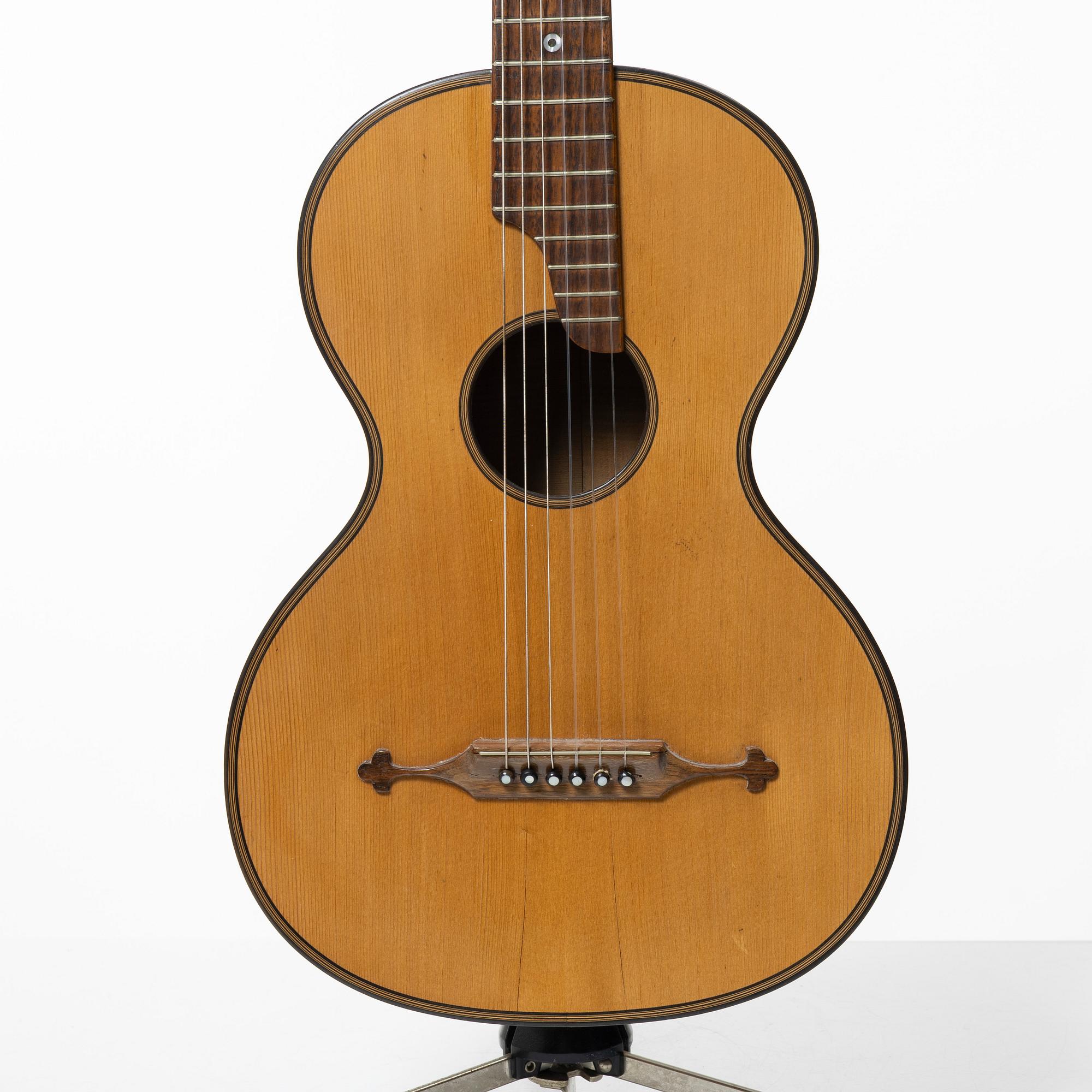 Richard Jacob, akustisk gitarr, 1913, Tyskland.