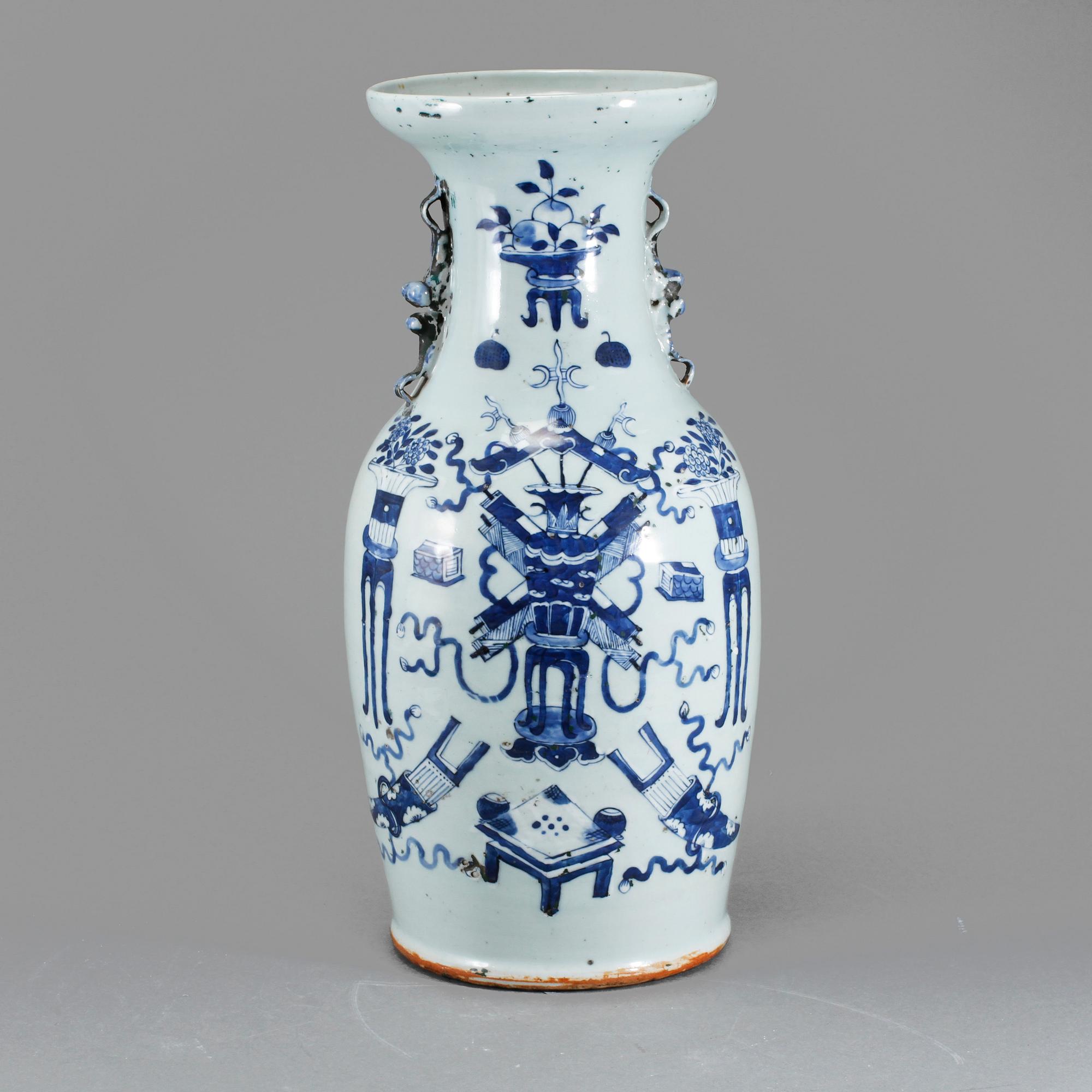 GOLVVAS, porslin, Kina, 1800-tal.