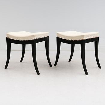 TABURETTER, 1 par, 1900-talets första hälft.