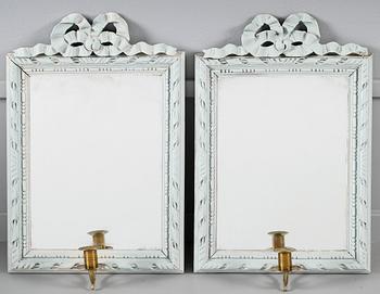 SPEGELLAMPETTER, 1 par, gustaviansk stil, 1900-talets andra hälft.