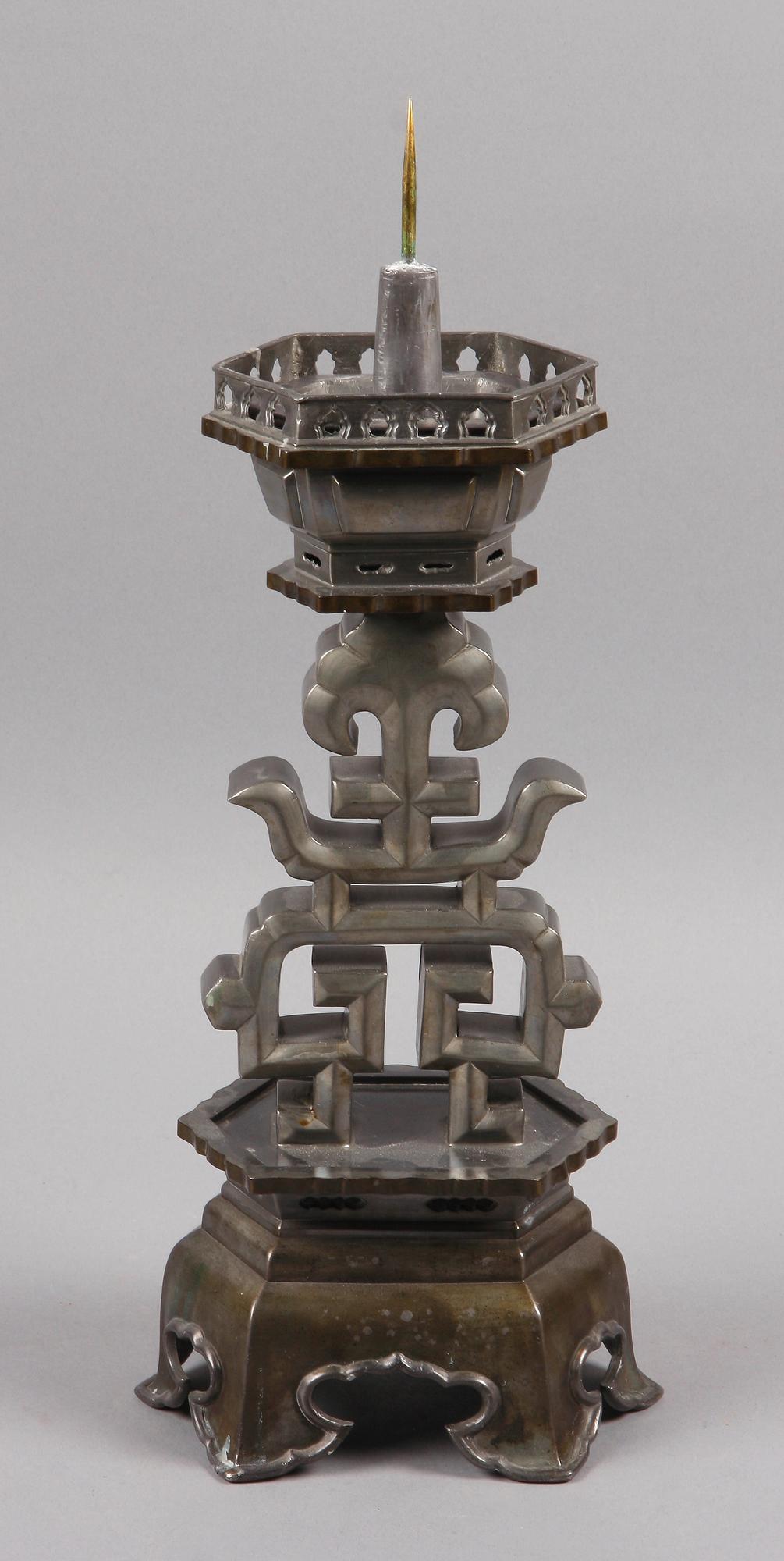 LJUSSTAKE, tenn, Kina, 1900-tal.