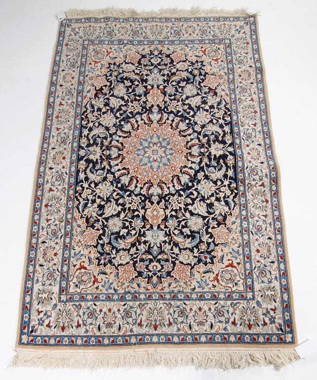 MATTA, orientalisk, ca. 180x115.