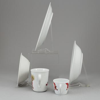 JULSERVIS, 17 delar, porslin "Tomtejul", Aina Stenberg, Rörstrand.