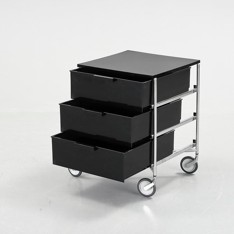 SIDOBORD, Antonio Citterio för Kartell 1990-tal.