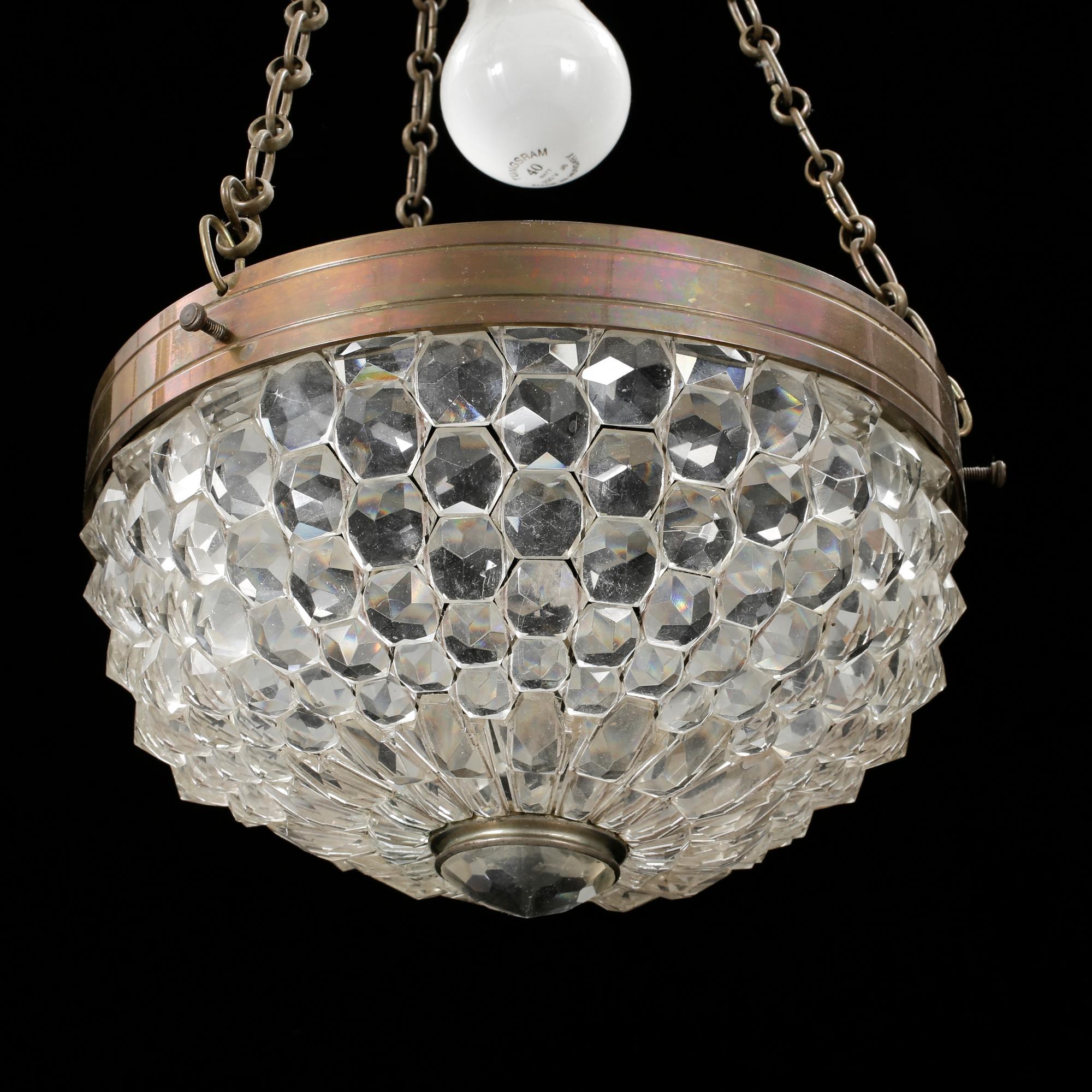 TAKLAMPA, 1900-talets början. Höjd ca 42 cm.