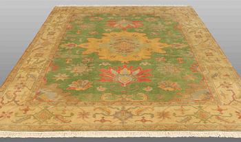 MATTA, Orientalisk, ca 298 x 243 cm.