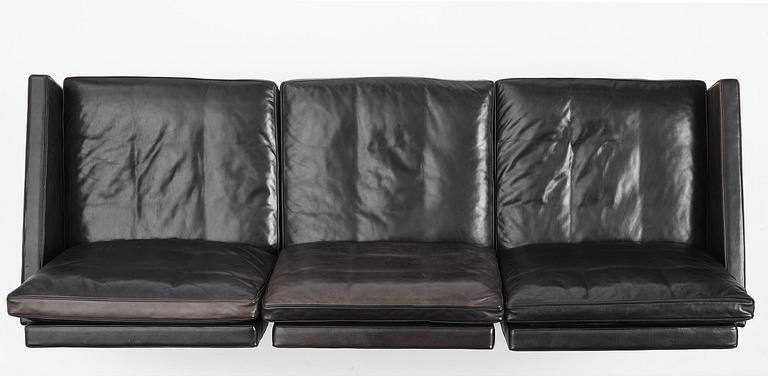 Poul Kjaerholm, a model PK31 sofa, Fritz Hansen, Denmark 2007.
