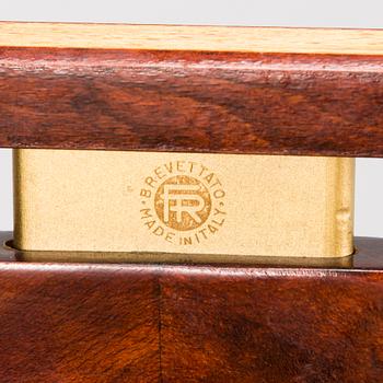 An Italian Fratelli Reguitti valet stand from the latter half of 20th century.