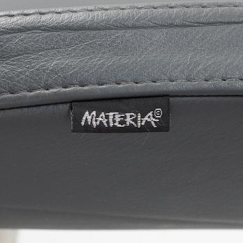 Steinar Hindenes, Tveit & Tornöe, fåtöljer ett par, "Bone", Materia, 2000-tal.