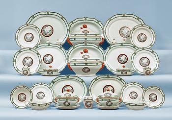 1595. An extensive famille rose dinner service, Qing dynasty, Qianlong (1736-95). (125 pieces).