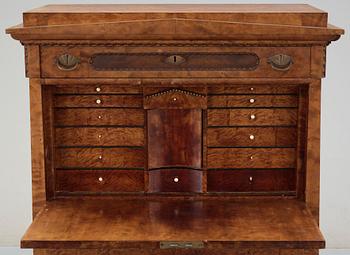 CHIFFONJÉ, senempire, 1800-talets mitt.