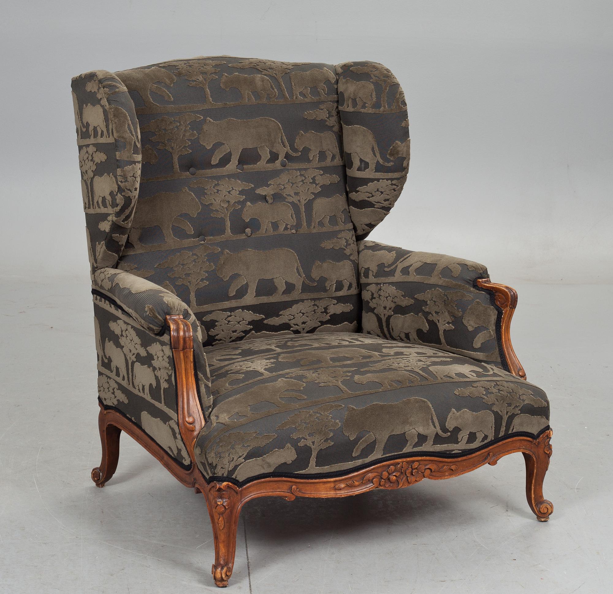 ÖRONLAPPSFÅTÖLJ, 1900-talets första hälft.