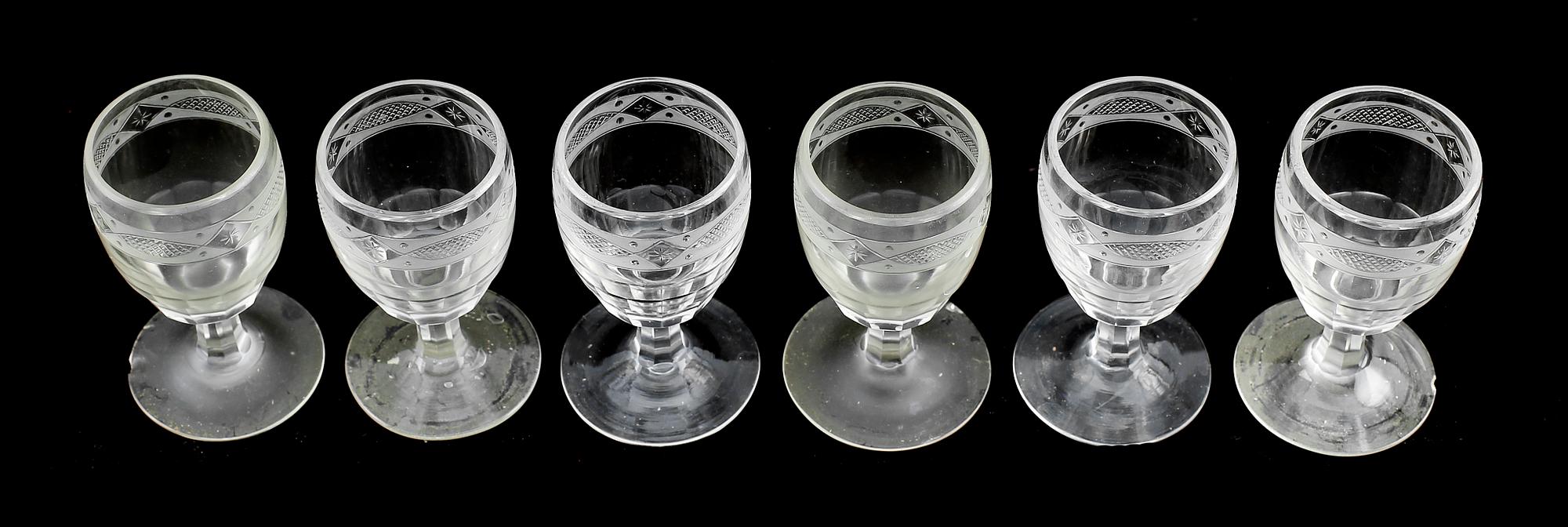 STARKVINSGLAS, 12 st, 1800-talets mitt.