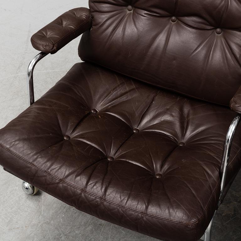 BRUNO MATHSSON, a pair of 'Karin' easy chairs, late 20th Century.