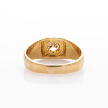 Ring, 18K gold with brilliant-cut diamond.