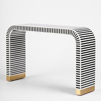 Sideboard, RIJD interior, 2020-tal.