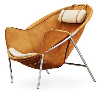 79. An Erik Ole Jörgensen leather and chromed steel lounge chair.