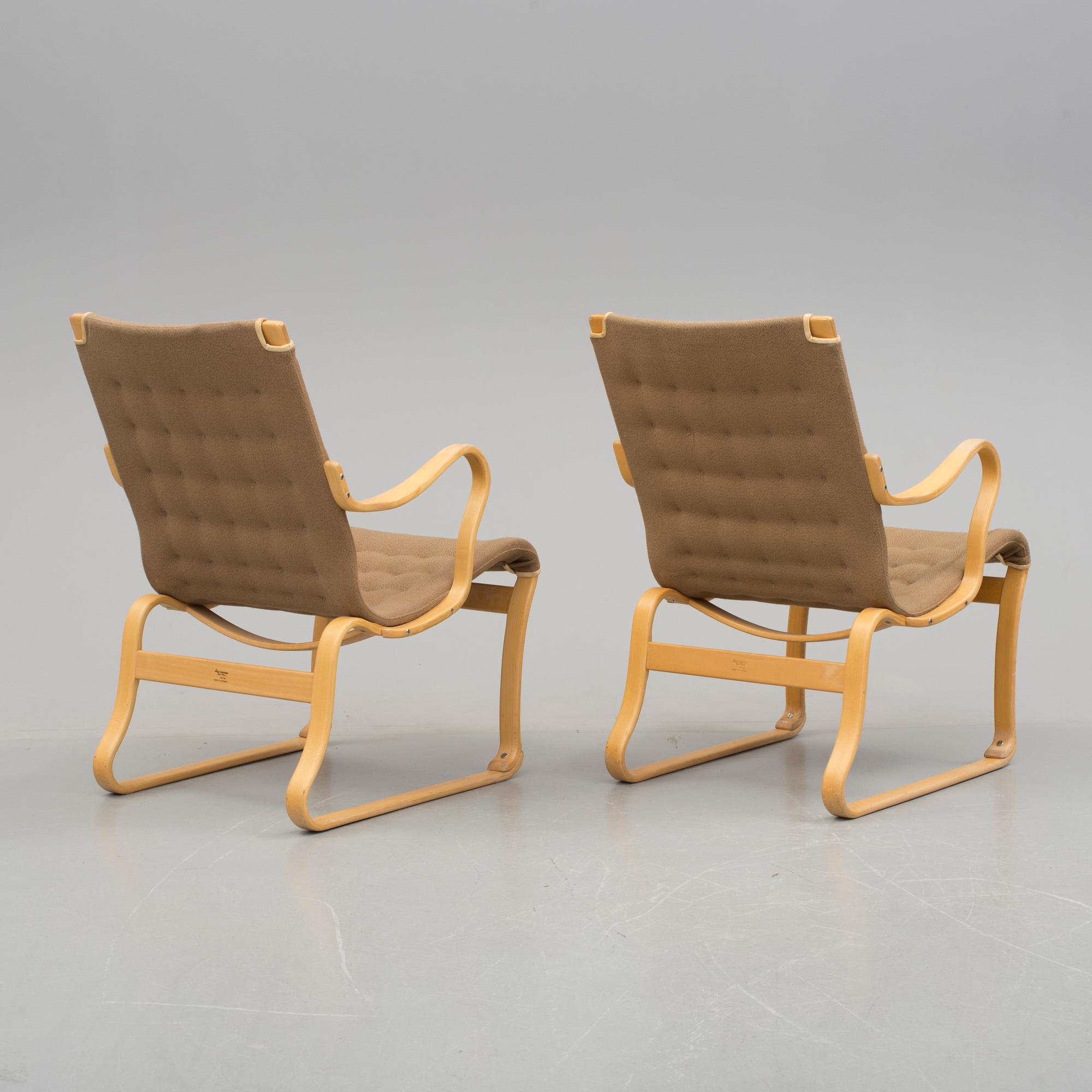 FÅTÖLJER, ett par, "Migo", Bruno Mathsson, Mathson International, 1900-talets sista kvartal.