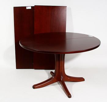 MATSALSMÖBLEMANG, 9 delar. Thonet.