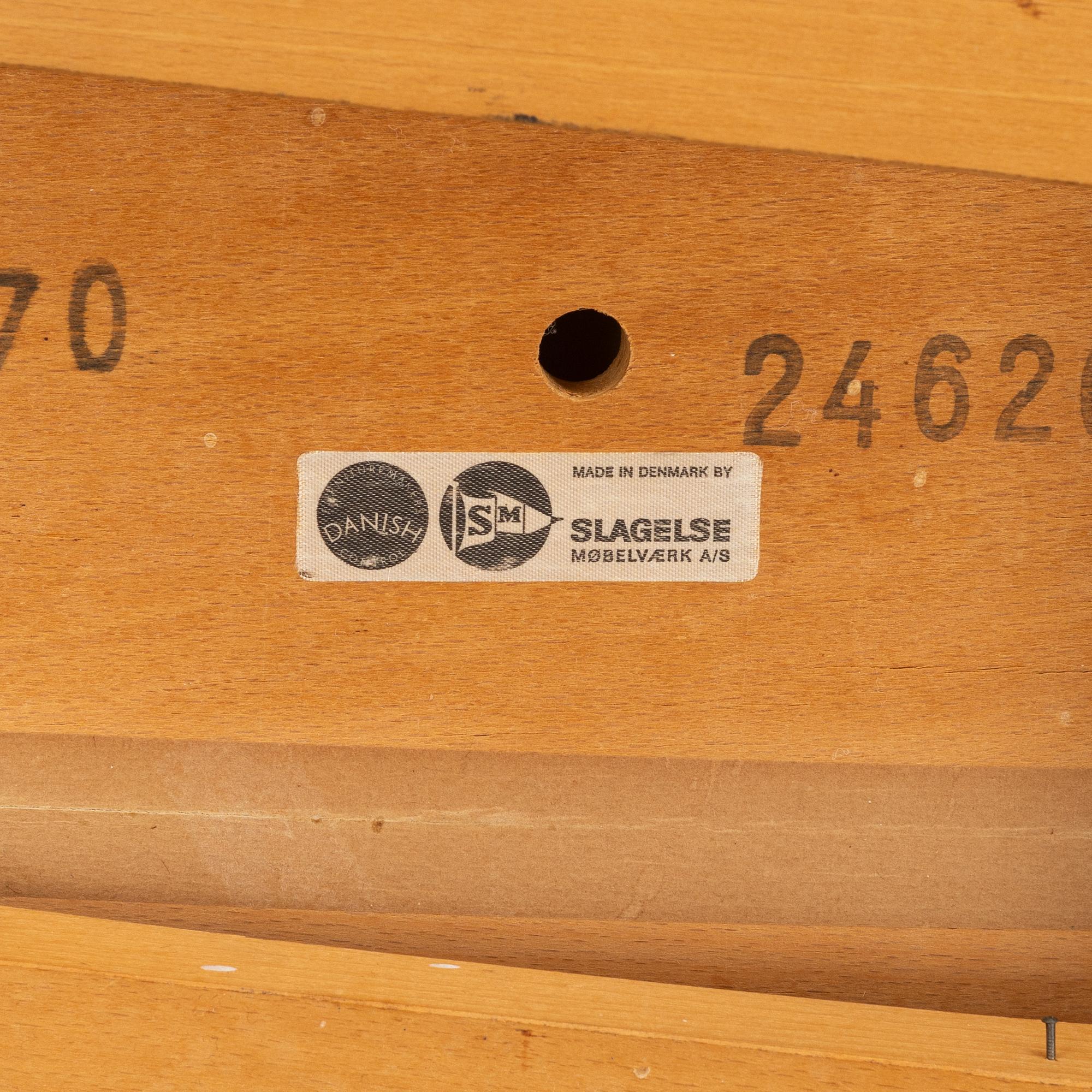 Alfred Christiansen, stolar, 4 st, "Boomerang/370", Slagelse möbelverk, Danmark, 1960-tal.