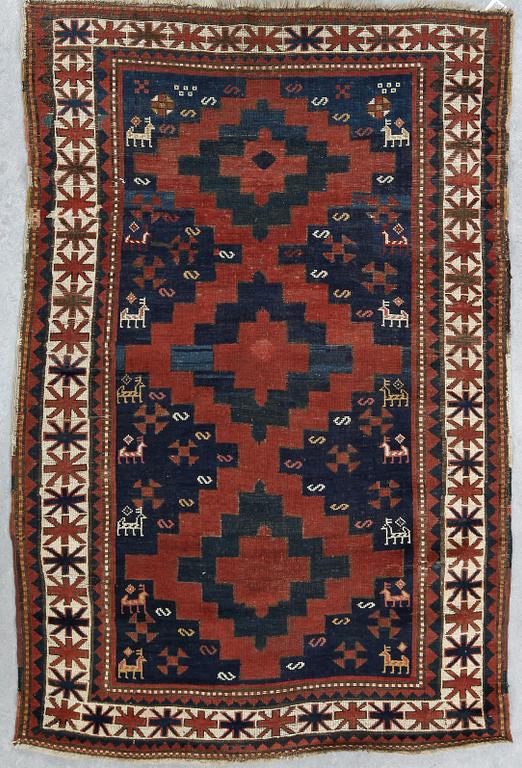 MATTA, semiantik Kaukas, ca 203x134 cm.