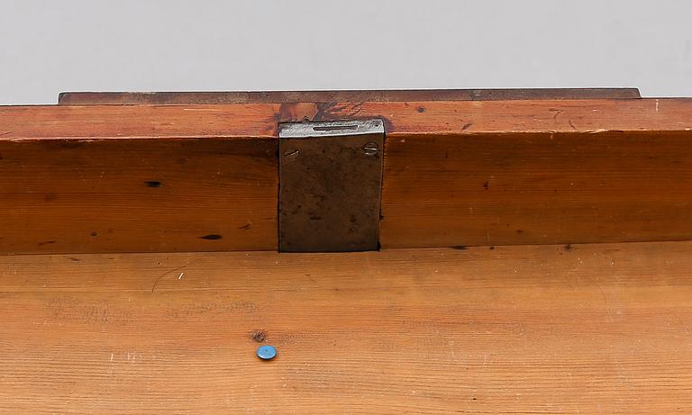 KLAFFBORD, Karl Johan, 1800-talets mitt.