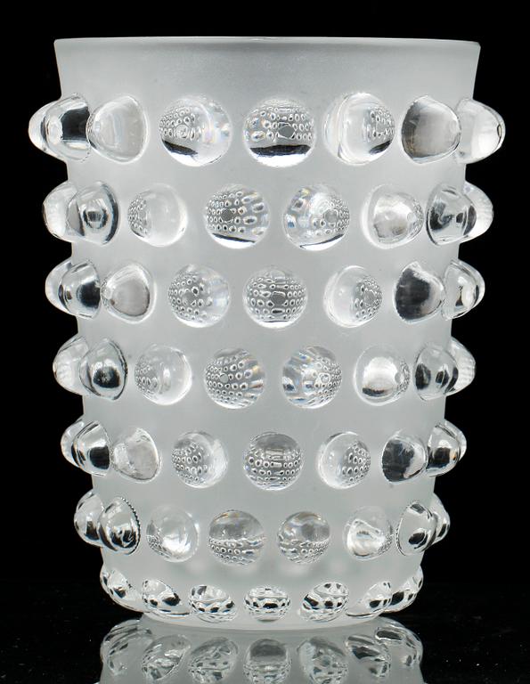VAS, glas, signerad Lalique France.