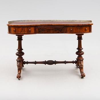 SKRIVBORD, 1800-talets andra hälft.