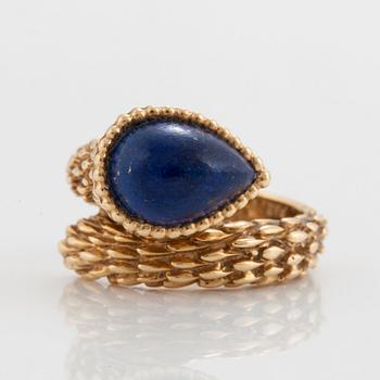 BOUCHERON.