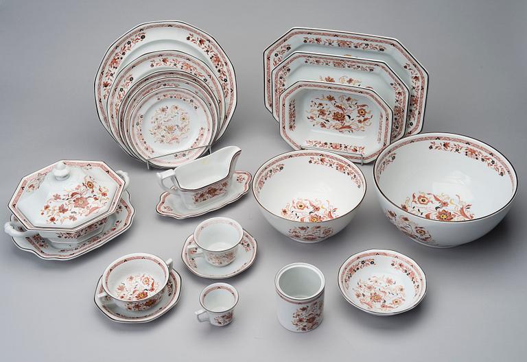 SERVIS, 94 delar, "Kashmar", Wedgwood of Etruria & Barlaston, England 1900-talets mitt.