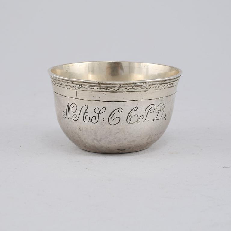 SUPKOPP, silver, 1700-tal, vikt 59 g.