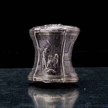 DUBBELSNUSDOSA, silver, oidentifierade stämplar, Mellaneuropa, 1800-tal. Vikt ca 121 g.