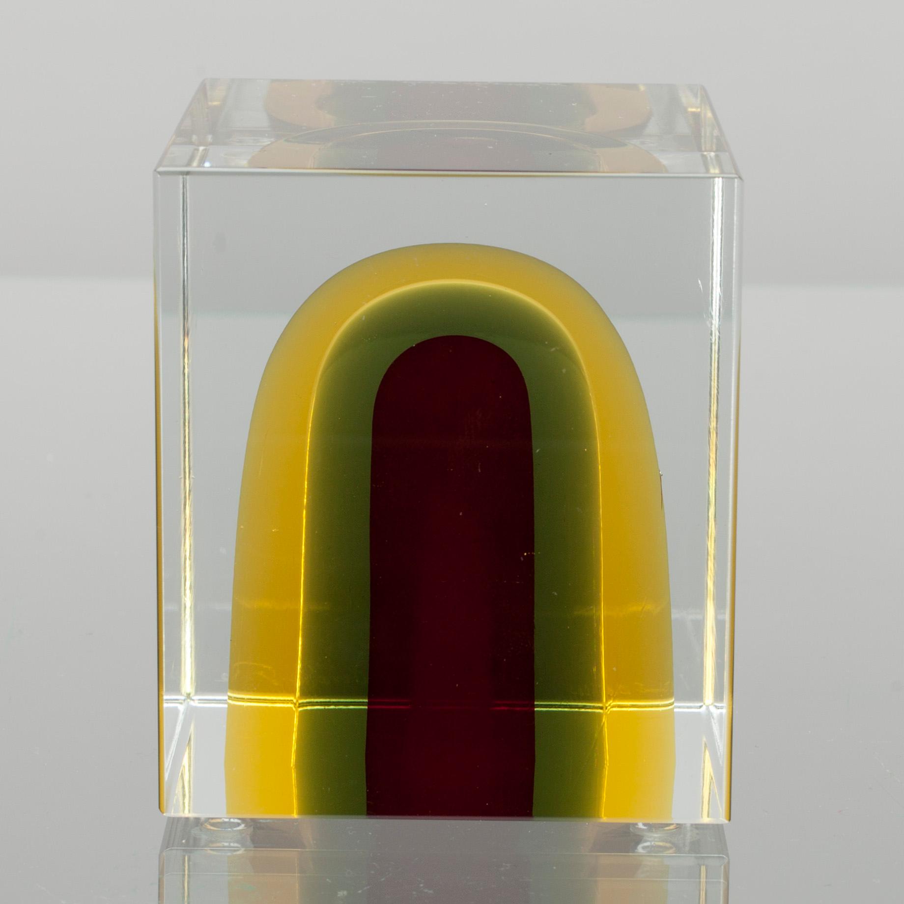 ÅRSKUB, glas, signerad Oiva Toikka, Nuutajärvi 2006, numrerad 177/2000.