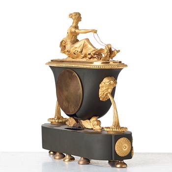 A Empire early 19th century mantel clock by Hedström in Stockholm (Ephraim H master in Stockholm 1808-1818).