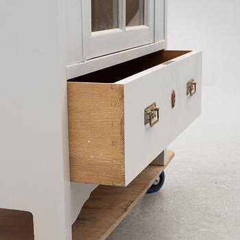 Display cabinet, first half of the 20th century.
