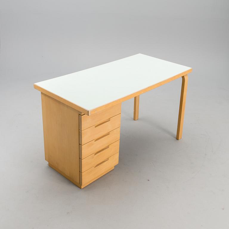 A 1960s century writing desk for Artek.