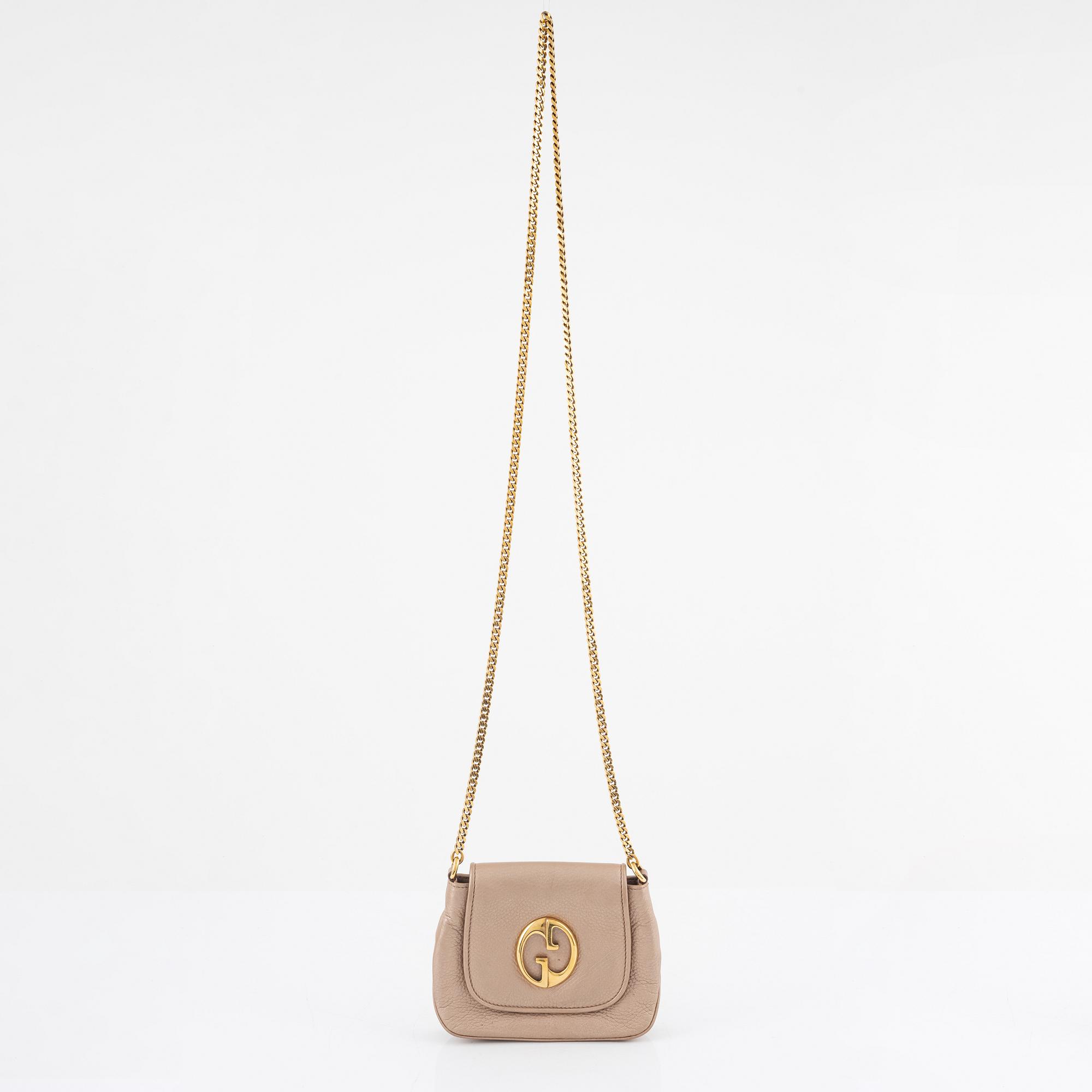 Gucci, Crossbody bag.