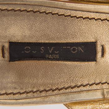 SKOR, Louis Vuitton.