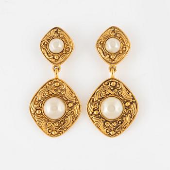 Chanel, earrings, 1990/1991.